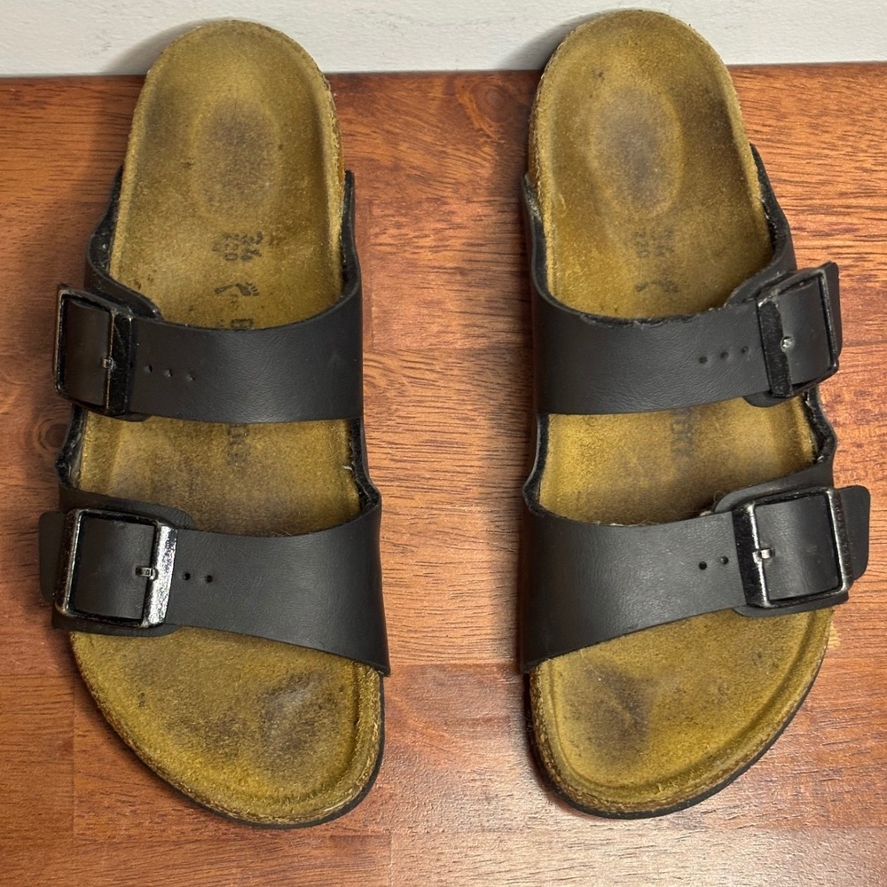 Birkenstock Black Arizona Sandals Women Size 34